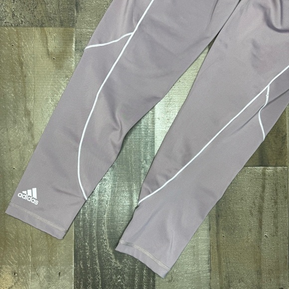 Adidas Active Leggings size Medium - Picture 5 of 9